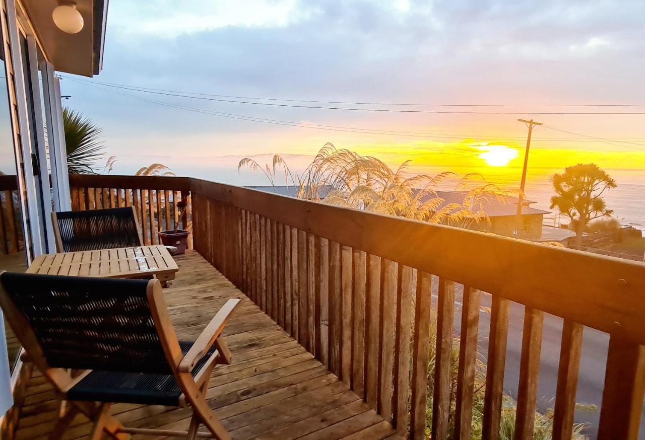 Kaka Point Spa Accommodation - Catlins Екстер'єр фото